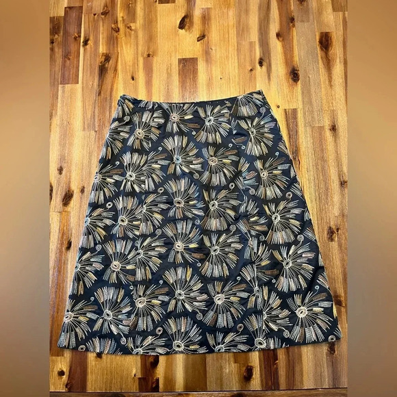 Talbots Vintage Embroidered lined 100% cotton brown A-line Skirt size 6 - Picture 3 of 8